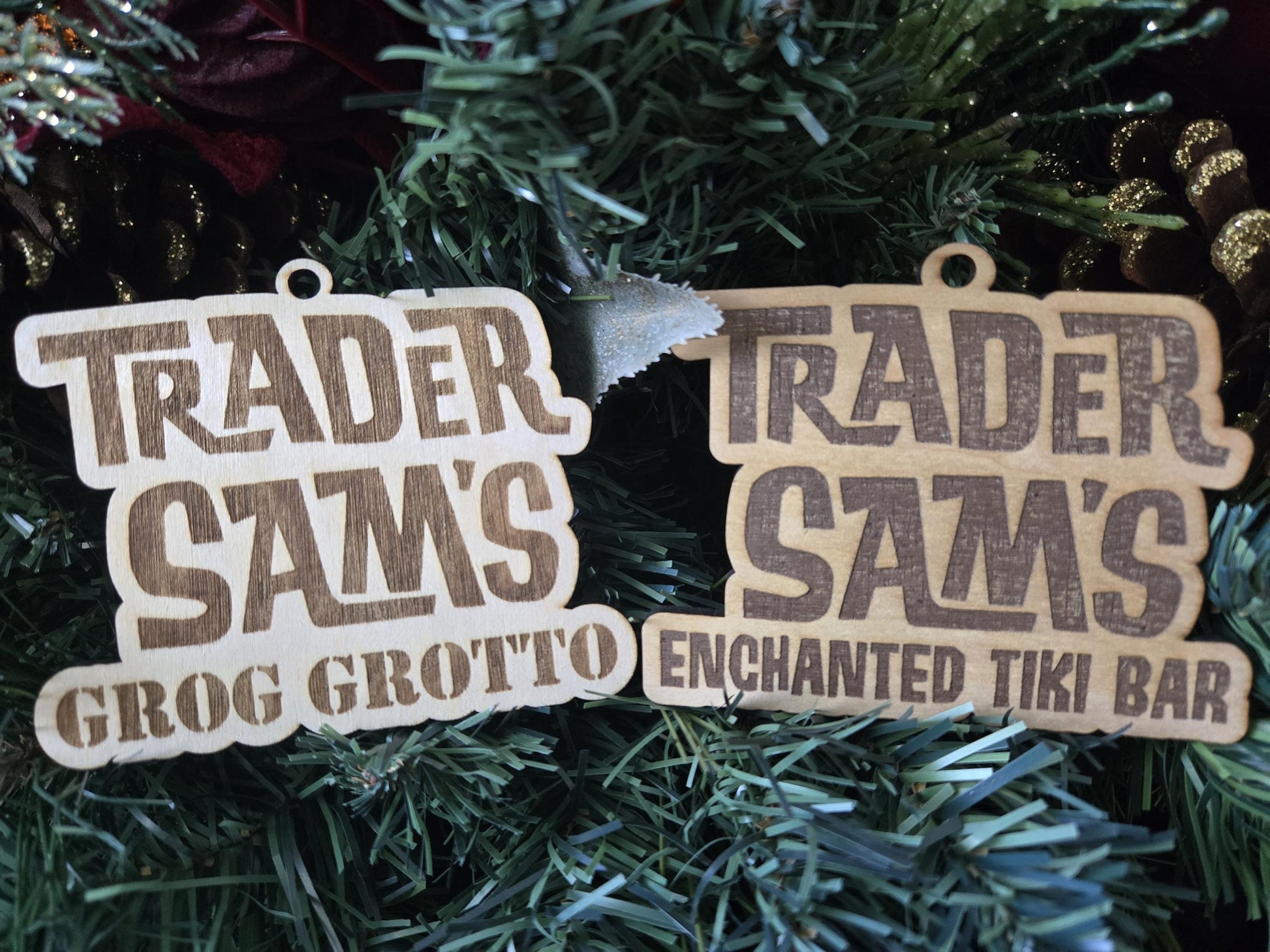 Disney World & Disney Land Traders Sams Ornaments