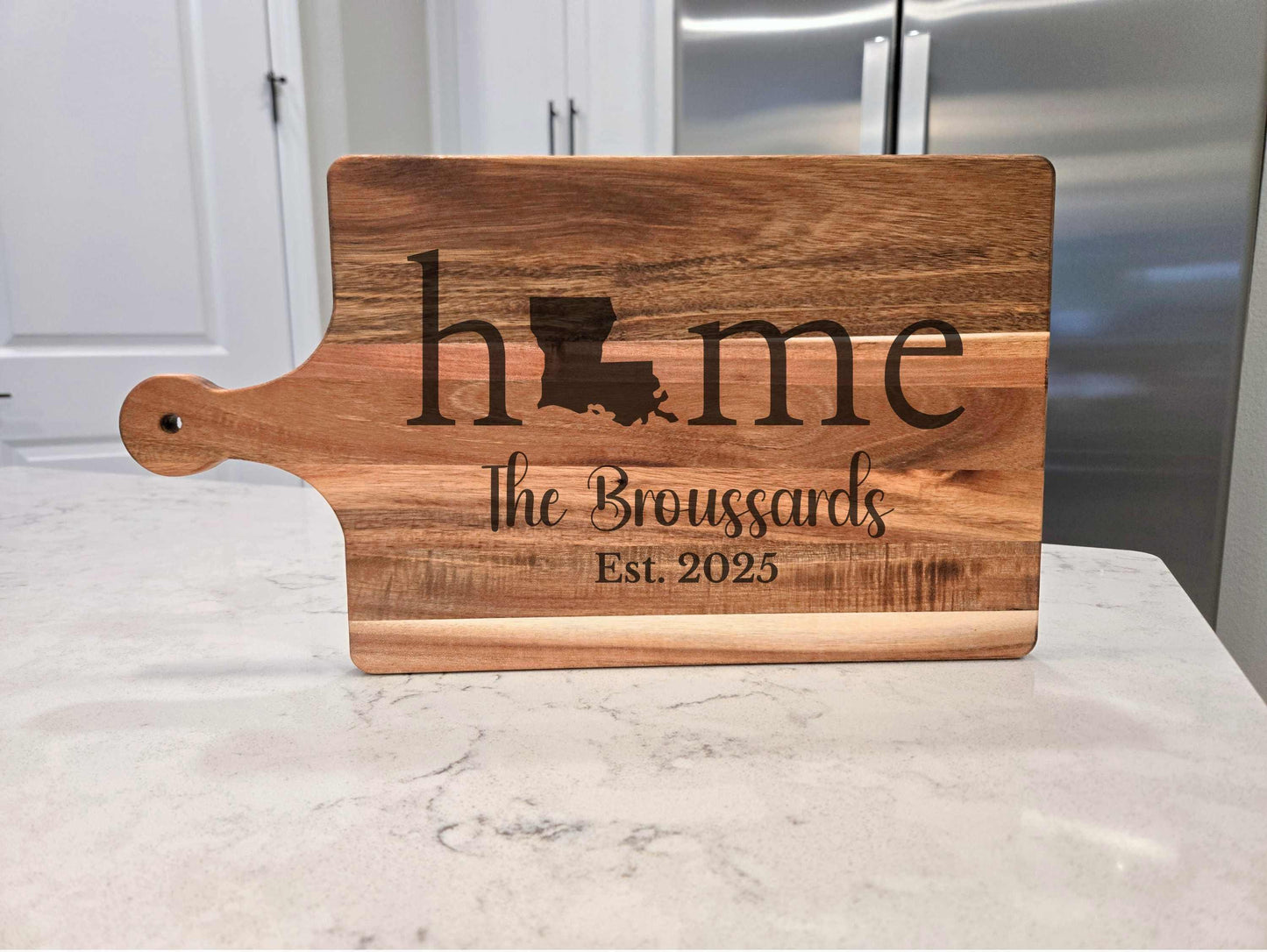 Engraved Louisiana State Acacia Cutting Board