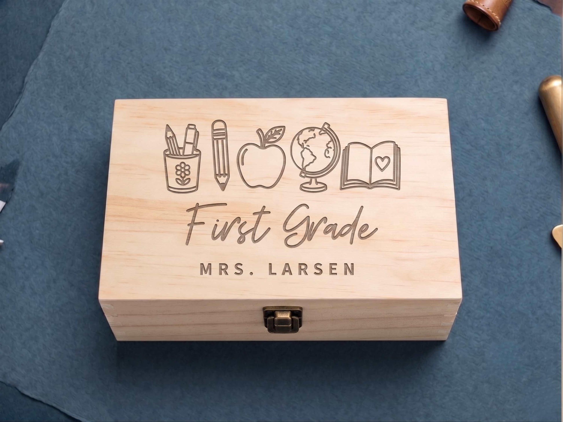 Personalized Teacher Memory Box Natural